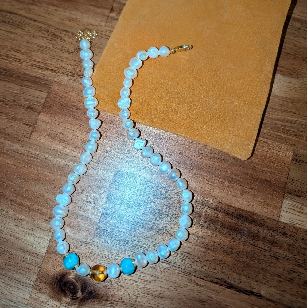 Gold Clasp White Pearl Beaded Necklace